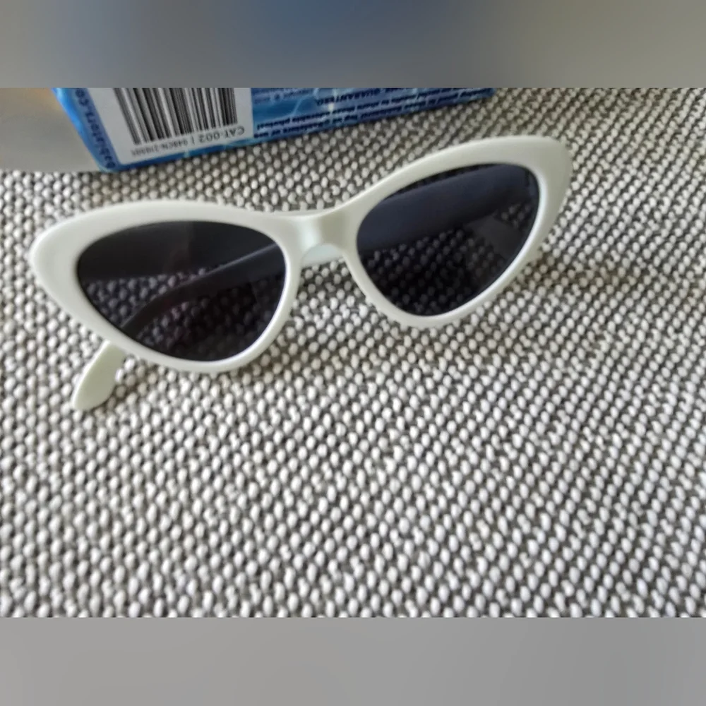 White Cay Eye Babiator Sunglasses Ages 3-5